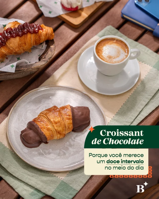 Sabe aquele momento em que tudo para e só você importa? 

Ele começa aqui: com o croissant de chocolate derretendo nas mãos e um café perfeito ao lado.

Escolha o combo Croissant + Café e transforme a pausa da tarde em um momento inesquecível. 

#Benjamin #PadariaSP #CroissantDeChocolate