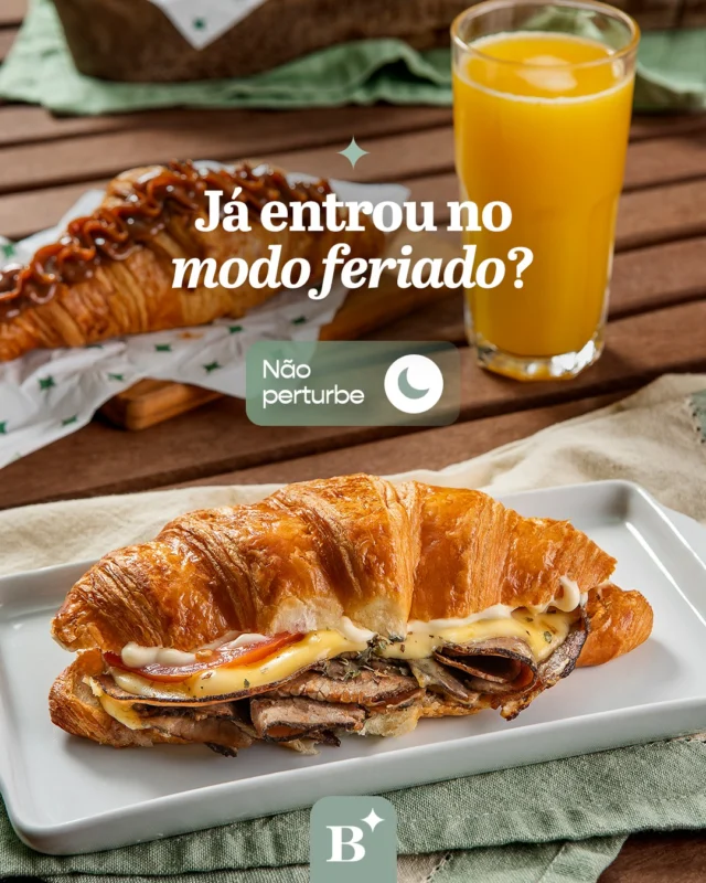 Entrar no modo feriado é simples.

É só escolher seu croissant, uma bebida gelada e deixar o resto pra depois.

#BenjaminAPadaria #PadariaSP #Croissant #Feriado #MomentoBenjamin