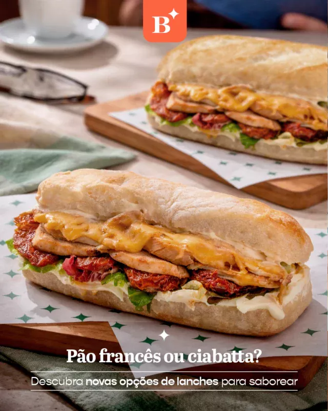 Se a fome é leve, vai de pão francês. Se for daquelas grandes, a ciabatta é a melhor pedida. 😋

Os novos lanches chegam com os mesmos recheios que você já ama: cubano, roastbeef ou frango com tomate seco e queijo prato. 

É só escolher o pão e saborear do seu jeito.

#Benjamin #Lanches #PãoFrancês #Ciabatta #Novidade
